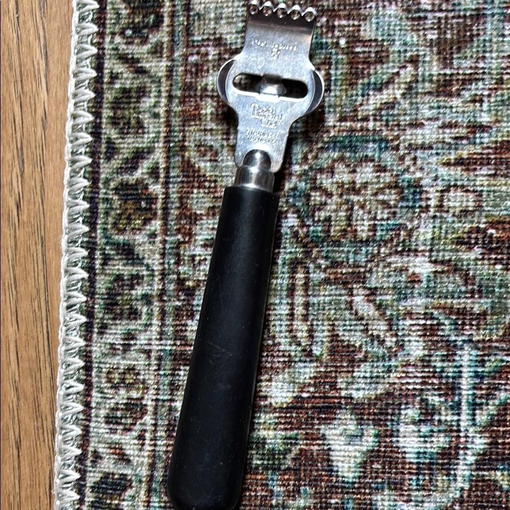 Pampered Chef Zester